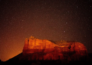 Горы на фоне заката